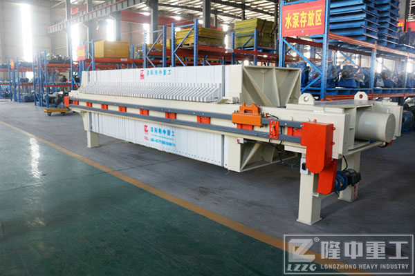 廂式壓濾機設(shè)備濾板能處理掉水雜質(zhì)么