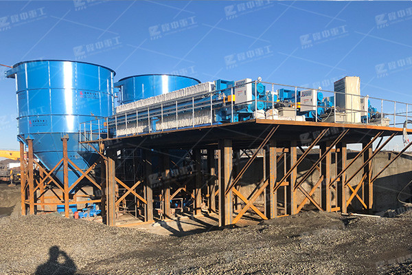 污泥處理壓濾機(jī)設(shè)備，污泥壓濾機(jī)多少錢一臺(tái)？