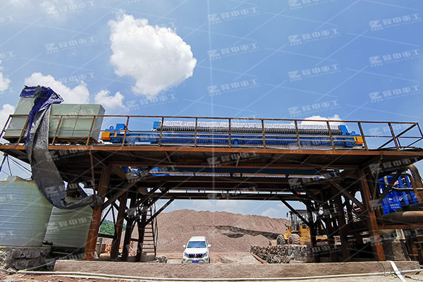 哪種洗砂污水處理設(shè)備比較好？帶式壓濾機(jī)怎么樣