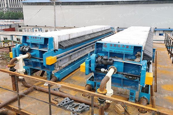 帶式壓濾機(jī)濾帶總是跑偏有何辦法？9大原因幫你解決根本問(wèn)題