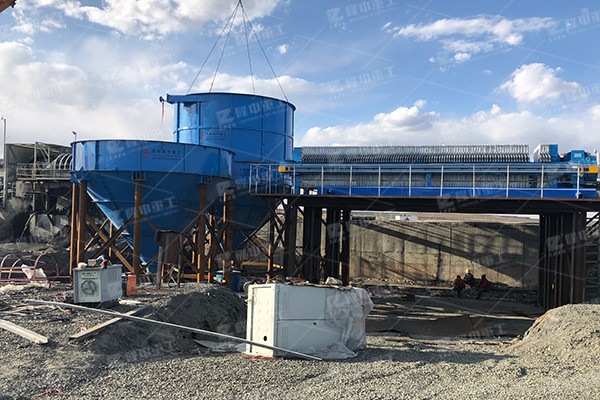 板框壓濾機的濾板為什么經(jīng)常磨損？是哪些原因造成的？